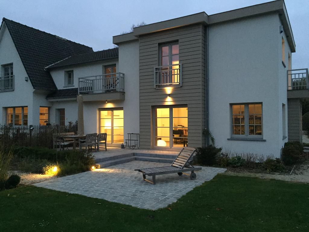 Le Chataignier Hotel Wezembeek-Oppem ภายนอก รูปภาพ